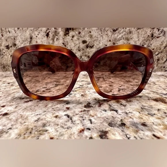 Christian Dior Brilliance F Tortoise Brown Crystal Pearl  display picture 3
